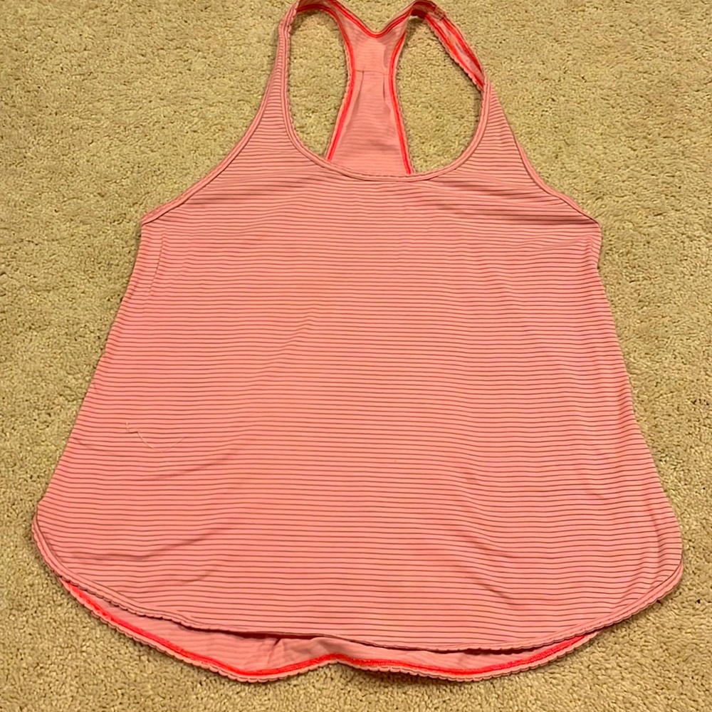Lululemon scalloped edge singlet tank